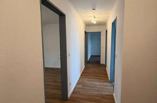 Wohnung mieten in 61381 Friedrichsdorf, 3 Zimmer Dachgeschosswohnung in Friedrichsdorf mit 64 m²