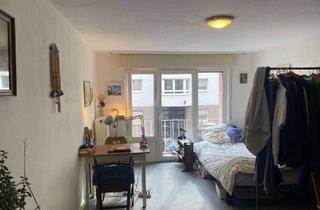 Wohnung mieten in Koblenzer Straße 12, 60327 Gallus, 1-Zimmer Wohnung mit kleinem Balkon im 1. OG in Frankfurt Gallus