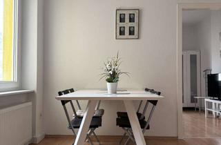 Wohnung mieten in 58095 Mittelstadt, Lichtdurchflutete möblierte - 3-Zimmer-Wohnung im Zentrum Hagens - WG geeignet