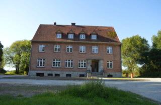 Wohnung mieten in Gut Wilhelmsburg 1b, 33178 Borchen, 131qm Gutshaus auf adeligem Gutshof in traumhafter Lage im Grünen Provisionsfrei