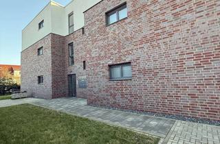 Wohnung mieten in Fliederweg, 38554 Weyhausen, Top-Lage! 3-Zi-EG-Wohnung., ca. 106 qm, Terrasse, gr. Garten, Personenaufzug, Tiefgarage, Autoaufzug