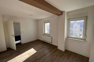 Wohnung mieten in Schloßstraße 35a, 06686 Lützen, 3-Zimmer Wohnung