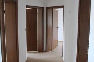 Wohnung mieten in Ferdinadstrasse 8a, 44536 Lünen, Top renovierte Wohnung im 2. OG mit großer Garage inkl. Wallbox