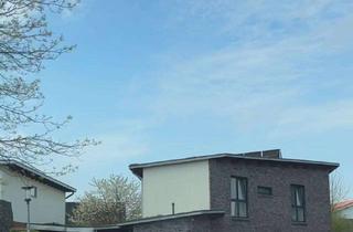 Wohnung mieten in 25335 Elmshorn, 3-Zimmer Wohnung mit Balkon in Elmshorn, 1. OG