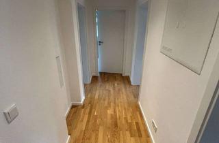 Wohnung mieten in Wielandstraße, 91074 Herzogenaurach, Frisch sanierte 3- Zimmer Wohnung mit Einbauküche und Balkon