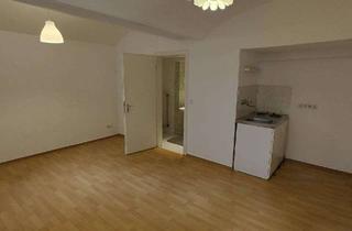 Wohnung mieten in Schumannstraße 65, 53113 Bonn, Charmante 1-Zimmer Kellerwohnung mit historischen Gewölbebögen – Schumannstraße 65, Bonn