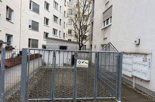 Garagen mieten in Kurfürstenstr. 46, 55118 Neustadt, Außenstellplatz in gepflegtem Innenhof in Mainz-Kurfürstenstr.