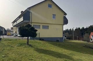 Haus kaufen in 75394 Oberreichenbach, Sonnenhalde: Vielseitige Immobilie mit Ausbaureserve und Baugrundstück in ruhiger Lage