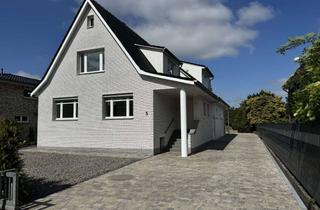 Einfamilienhaus kaufen in 22457 Schnelsen, Großzügiges Einfamilienhaus mit 9 Zimmern in Hamburg-Schnelsen