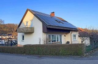 Einfamilienhaus kaufen in 74861 Neudenau, Gemütliches Einfamilienhaus mit Garage, Carport und Garten in ruhiger Lage