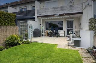 Haus kaufen in 30952 Ronnenberg, Stadthaus in Ronnenberg | Einbauküche | 3 Stellplätze + Garage