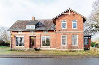 Haus kaufen in 24891 Schnarup-Thumby, Altbau mit Herz und Herausforderungen - Ehemaliges Kaufmannshaus mit Sanierungsbedarf