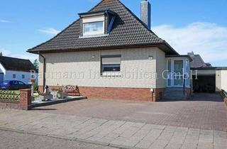 Einfamilienhaus kaufen in 27474 Cuxhaven, Vielseitige Immobilie in Cuxhaven - Einfamilienhaus mit zwei Einliegerwohnungen in ruhiger aber zent