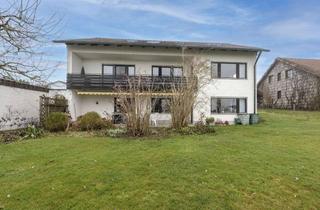 Haus kaufen in Goldbergstr. 10, 85250 Altomünster, „Viel Platz mit Fernsicht“ als Ein- Zwei- bzw. Drei-Parteienhaus nutzbar