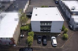 Gewerbeimmobilie kaufen in 42897 Lennep, Gewerbeobjekt mit drei Nutzungseinheiten sowie 8 Stellplätzen