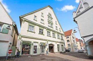 Gewerbeimmobilie kaufen in 88400 Biberach, Gut vermietetes Ladenlokal in begehrter Innenstadtlage von Biberach