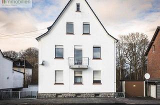 Haus kaufen in Rheinstraße 33, 57632 Flammersfeld, Kapitalanlage mit Potenzial: Dreiparteienhaus mit großzügigem Grundstück und attraktiver AfA