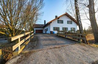 Einfamilienhaus kaufen in 94351 Feldkirchen, Logenplatz am Bach: Lichtdurchflutetes Familiendomizil mit spektakulärem Giebel-Studio