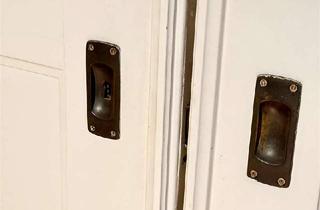 Wohnung kaufen in 20249 Eppendorf, 4,5 Zimmer Altbau Eigentumswohnung mit 3 Balkonen und Aufzug in Eppendorf