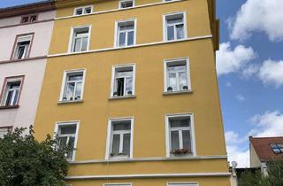 Wohnung kaufen in Keplerstraße 34, 60318 Nordend-West, PREISUPDATE IM NORDEND: Vierter Stock mit Dachboden - sofort frei!