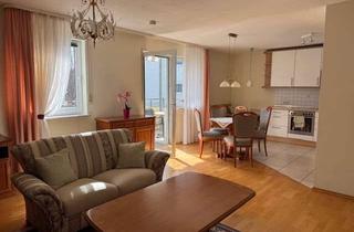 Wohnung kaufen in 67657 Innenstadt, Helle 2-Zimmer-Wohnung mit Aufzug, Südbalkon, Parkett & FBH – BJ 1999, Fernwärme, Energieklasse C