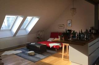 Wohnung mieten in Volkspark Friedrichshain, 10249 Friedrichshain, Dachgeschoss Wohnung am Volkspark Friedrichshain zur Nachmiete (unbefristet)