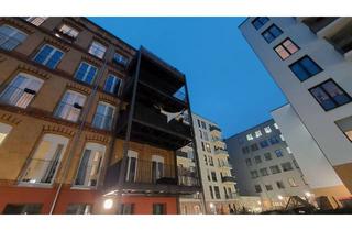 Wohnung mieten in Rigaer Straße 72A, 10247 Friedrichshain, Samariterviertel. Fabrikwohnung.