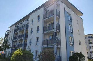 Wohnung mieten in Bauernfeldallee 17, 14641 Nauen, 2 Zimmer DG-Wohnung in Nauen mit zwei Balkone Tiefgarage und Einbauküche