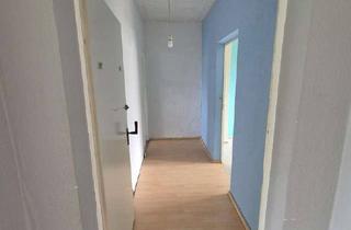 Wohnung mieten in Am Mühlenberg 19, 18334 Bad Sülze, Zum selber renovieren 3 Zimmer / Küche / Diele / Bad in Bad Sülze