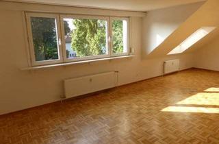 Wohnung mieten in Konrad-Adenauer-Straße 40, 46535 Dinslaken, Helle 2,5-Zimmer Dachgeschosswohnung in Dinslaken