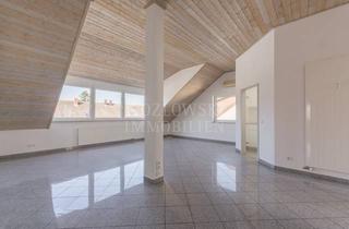 Wohnung mieten in 68309 Käfertal, Nähe Spinelli Quartier - Klimatisierte 4-ZKB-Dachwohnung mit EBK und zwei Bädern!