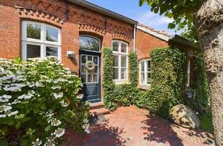 Wohnung mieten in 26736 Krummhörn, Wohnen im alten Gulfhof - Großzügige Wohnung in ruhiger Lage von Rysum