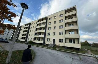 Wohnung mieten in Erwin-Kramer-Ring 4a, 03253 Doberlug-Kirchhain, KfW Effizienz Haus! 4-Zimmer-Wohnung mit Balkon im 1. OG in Doberlug-Kirchhain