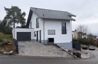 Einfamilienhaus kaufen in 53547 Dattenberg, Einfamilienhaus mit Einliegerwohnung + zusätzlichen Wohnraum - Preis auf Anfrage