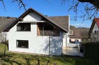 Haus kaufen in 66822 Lebach, STEINBACH : Großes 1 - 2 Familienhaus in ruhiger RANDLAGE wartet auf neue BEWOHNER ! !