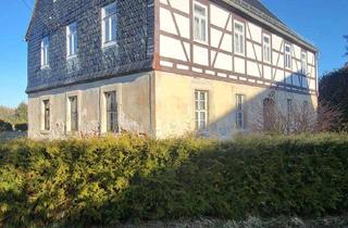 Haus kaufen in 08058 Schlunzig, Zu Stein gewordene Geschichte. Liebhaber gesucht für ehemaliges Pfarrhaus.