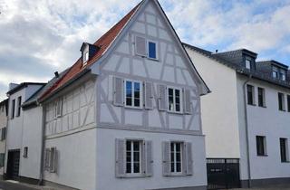 Haus mieten in 65203 Biebrich, Schuch Immobilien – Neubau im Altbau -Modern saniertes Fachwerkhaus im Erstbezug