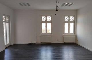 Büro zu mieten in Lange Straße 77, 29439 Lüchow, Büro in ZOB-Nähe, im 1. OG mit Fahrstuhl in Lüchow