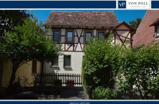 Haus kaufen in 91541 Rothenburg, Historisches Denkmalhaus mit drei modernen Wohnungen in bester Altstadtlage