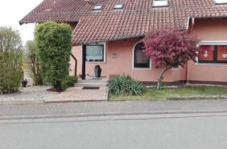 Wohnung kaufen in 66646 Marpingen, Marpingen - Großzügige EG-Wohnung in gepflegtem 3-Familienhaus inkl. Garage