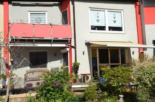 Reihenhaus kaufen in 44329 Dortmund, Dortmund - Zweifamilienhaus Dortmund-Lanstrop | Garten, Terrasse, Wärmepumpe