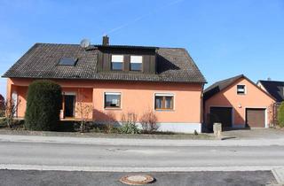 Haus kaufen in 91352 Hallerndorf, Hallerndorf - Haus mit 2 separaten Wohneinheiten, Doppelgarage, Privatverkauf