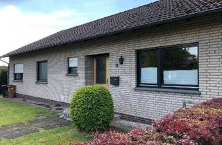 Einfamilienhaus kaufen in 49377 Vechta, Vechta - Bungalow mit großem Garten in 1A-Lage von Langförden