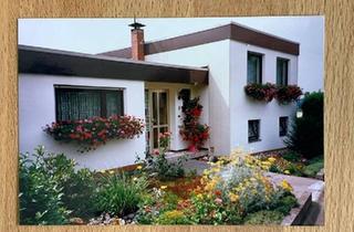 Haus kaufen in 66130 Saarbrücken, Saarbrücken - Schönes 5-Zimmer-Reihenendhaus in SBR- Fechingen Nachtweide