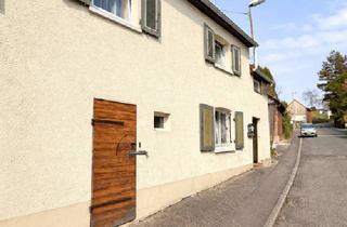 Einfamilienhaus kaufen in 74078 Heilbronn, Heilbronn - Sanierungsbedürftiges Haus mit Scheune bei Heilbronn viel Potenzial zum Top-Preis