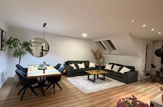 Wohnung kaufen in 25474 Bönningstedt, Bönningstedt - Besondere DG-Wohnung mit Galerie & viel Platz