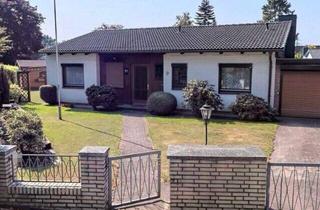 Haus kaufen in 24558 Henstedt-Ulzburg, Henstedt-Ulzburg - Großzügiges Grundstück mit Altbestand Neubaupotenzial i