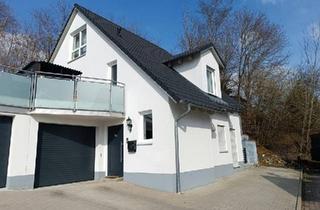 Einfamilienhaus kaufen in 89364 Rettenbach, Rettenbach - Freistehendes Einfamilienhaus mit Grundstück und Garage