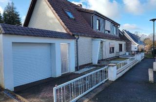 Einfamilienhaus kaufen in 23568 Lübeck, Lübeck - Doppelhaushälfte in Ostseenähe von Lübeck-Schlutup