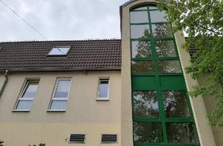 Wohnung kaufen in 06231 Bad Dürrenberg, Bad Dürrenberg - Eigentumswohnung in attraktiver Lage inklusive Küche zu verkaufen